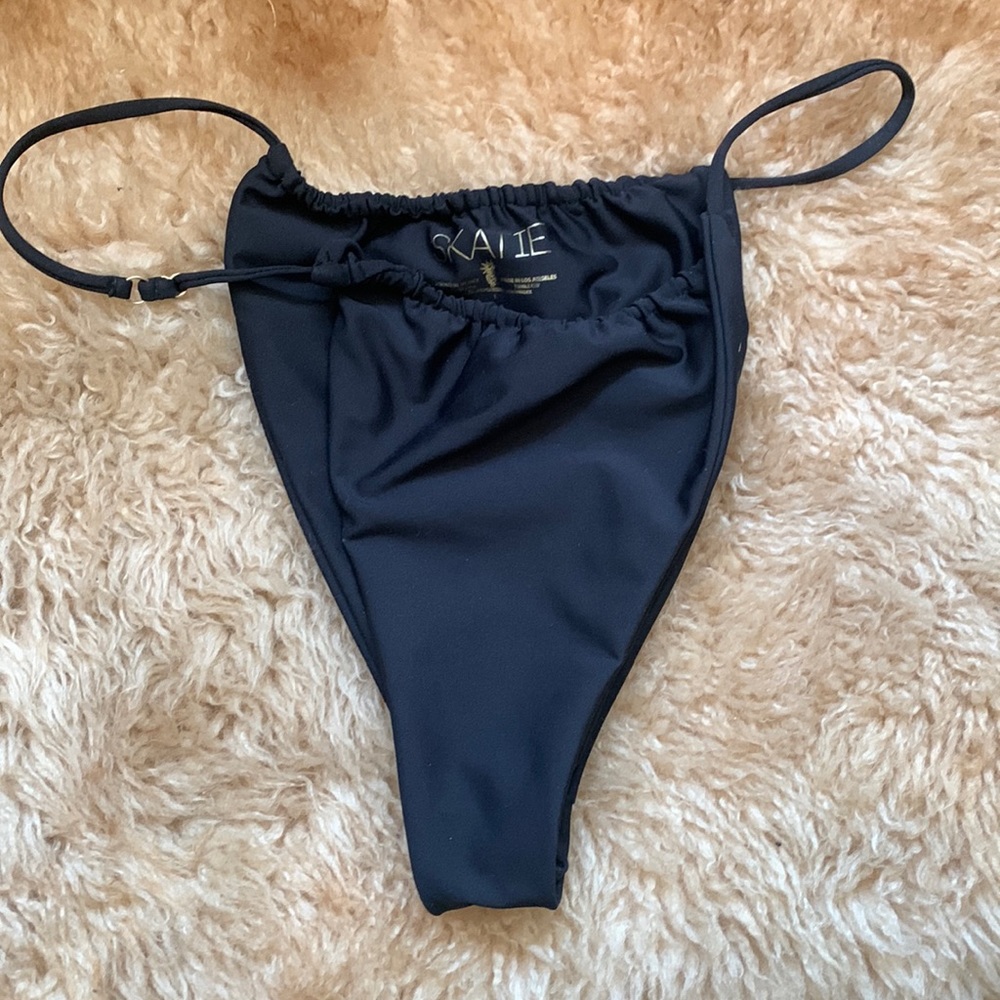 Skatie Bobbi bottoms